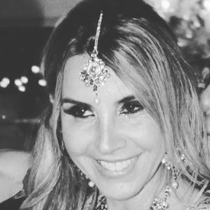 Meet your Posher, Simone